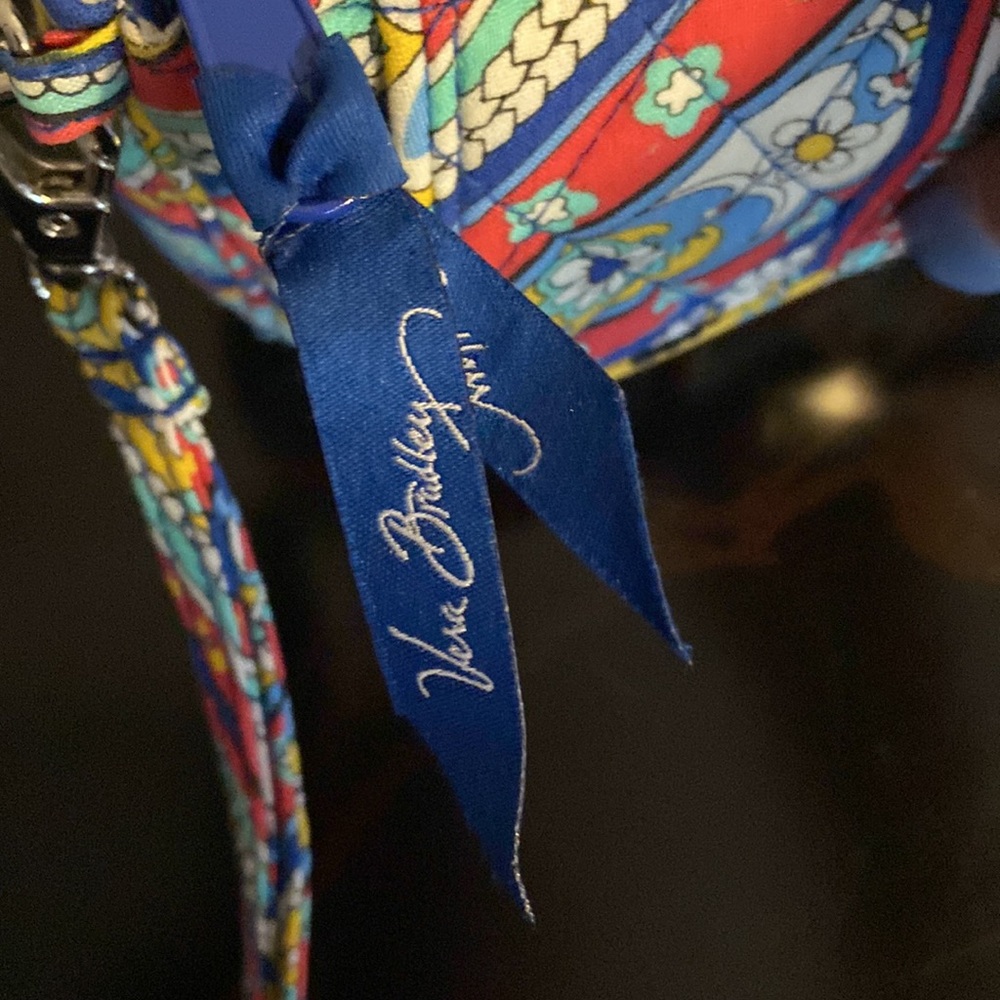 Vera Bradley Wristlet - Picture 3 of 5